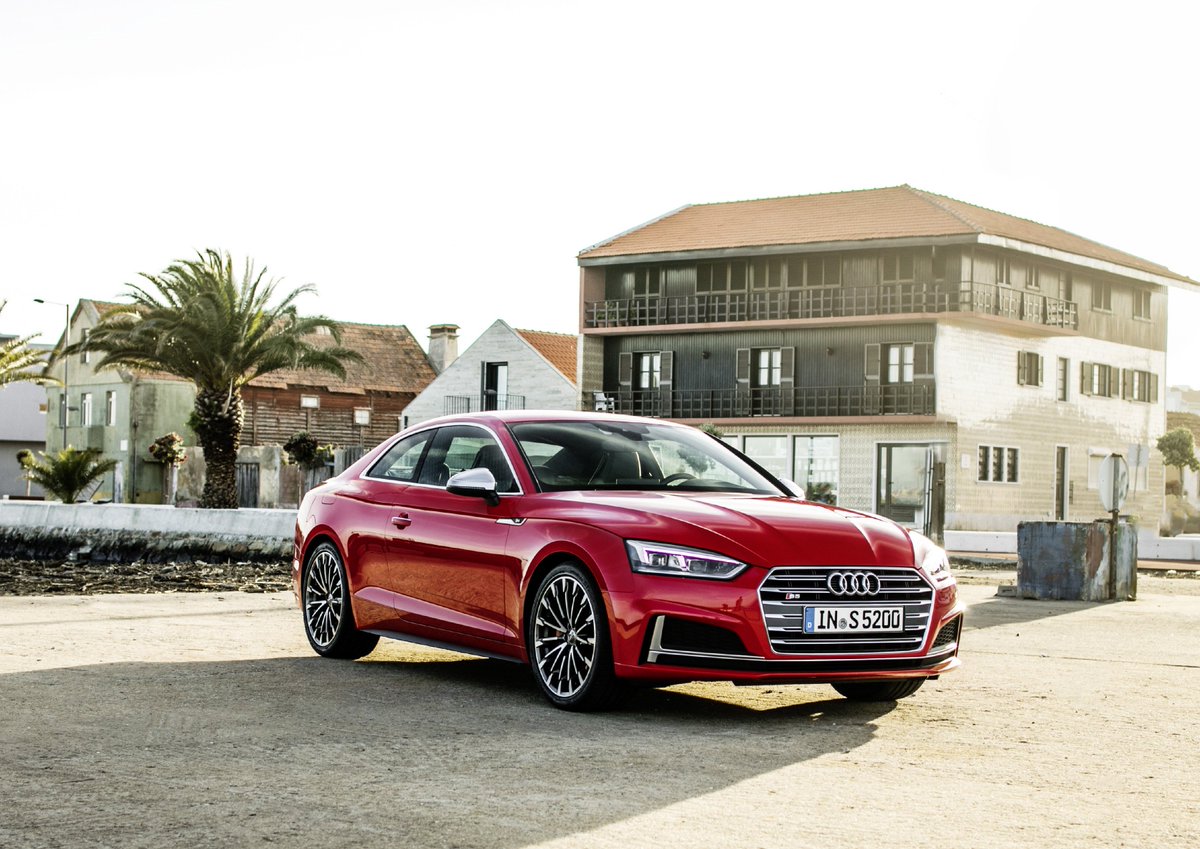 audispain's tweet photo. Un icono de diseño con salsa picante. Apetecible, ¿verdad? Configura el #S5 aquí: https://t.co/Gx52rUguVp https://t.co/m0TtzCOCQU