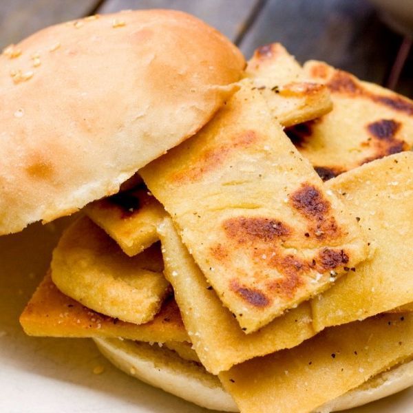 nonnabox's tweet photo. Nothing says Palermo, Sicily, like a chickpea-fritter sandwich, the city's favorite street… https://t.co/x2GxESnMxu https://t.co/z7jhxKj3KZ