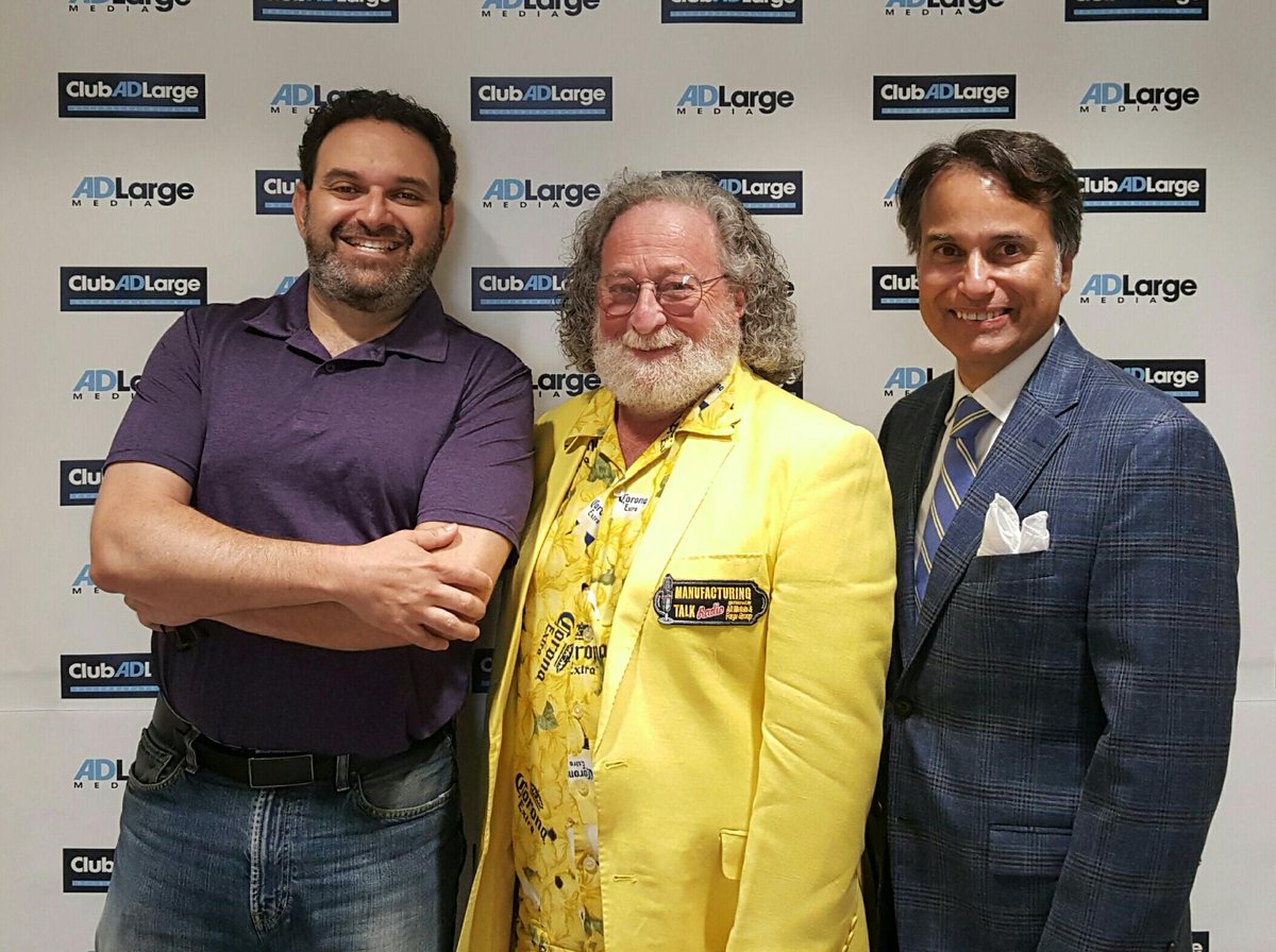 contactsmedia's tweet photo. Contacts Matter! #ContactsMedia @FrankCipolla1 & @MFGTalkRadio #LewWeiss w/ #JayGreen of @adlargemedia More 2 come! https://t.co/1cF0dawTM5