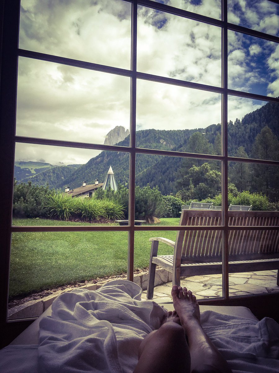 GiadaCiprian's tweet photo. E chi lo dice che la montagna non è' bella?! #montagna #alpi #sassolungo #relax #pace #ortisei  ADLER Spa Resort https://t.co/oXq43aaGvV