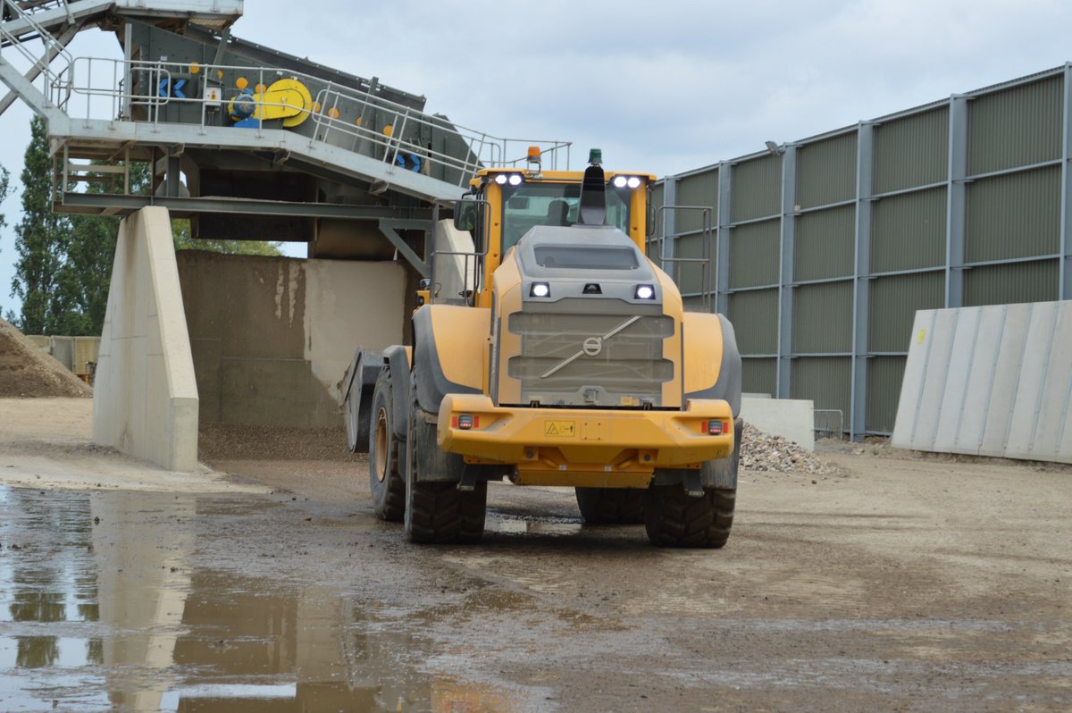 We've a Volvo L150H loading shovel on demo at RichboroughPark. It's quite popular amongst the operators! #VolvoL150H