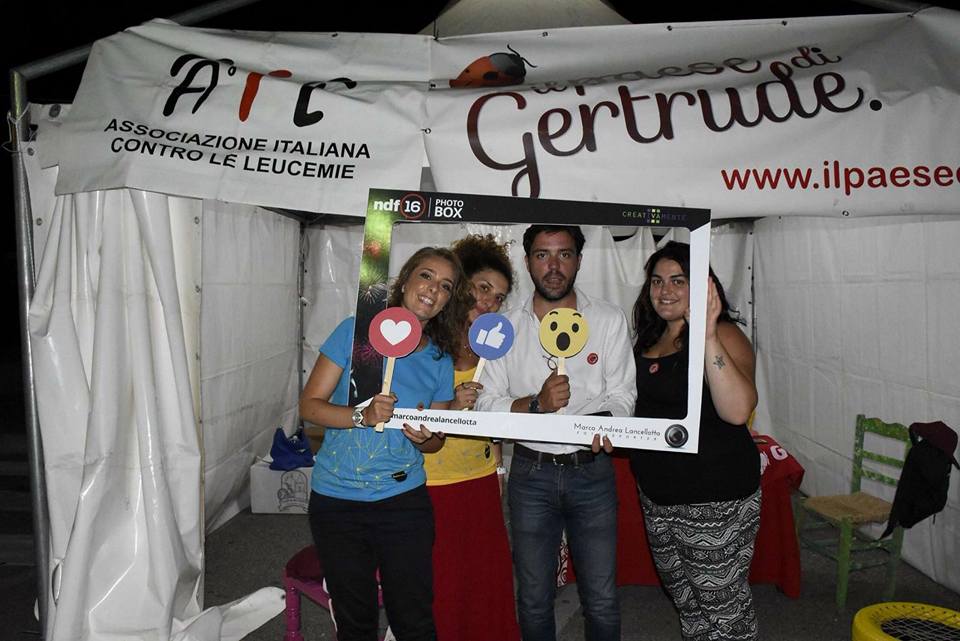 IlPaeseDiGertru's tweet photo. Presenti anche quest'anno a @ndfbelvedere (CS) Festival dell'Arte Pirotecnica
DAL 27 AL 31 LUGLIO 2016 #gertrude16 https://t.co/kdpaCgDpdO