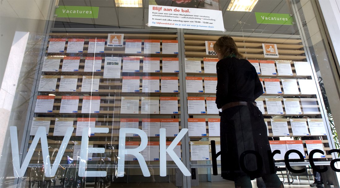 destandaard's tweet photo. Werkloosheid op laagste niveau in vijftien jaar https://t.co/O0ppGx36dC #destandaard https://t.co/2o7xWL2Vyf