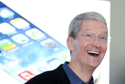 Adnkronos's tweet photo. Apple, venduto il miliardesimo iPhone. Tim Cook: "E' parte della nostra vita" https://t.co/MfNzg71Q2J https://t.co/Udf28SUzLy