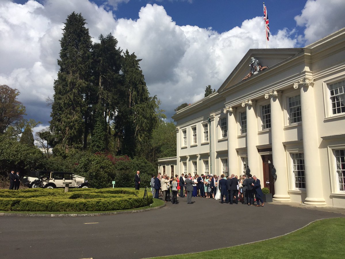 SYMusicUK's tweet photo. Very excited to play at the beautiful @SunningdalePark this evening! https://t.co/PYBVo6ZUFI