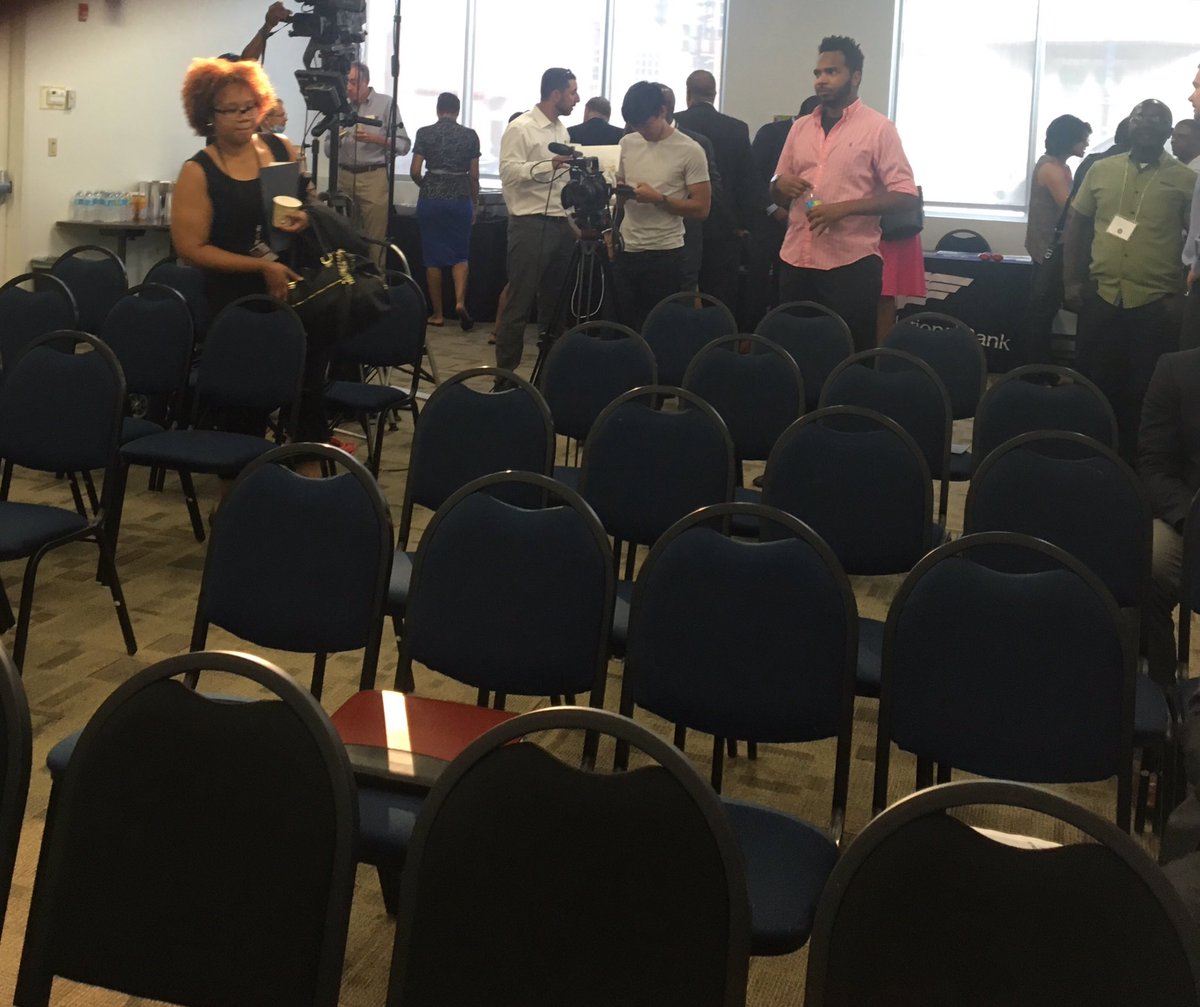 YMCMSquad's tweet photo. We're live at the coffee and capital event, awaiting the program to begin #ymm2016 @bankondc https://t.co/efoUhNrwAG