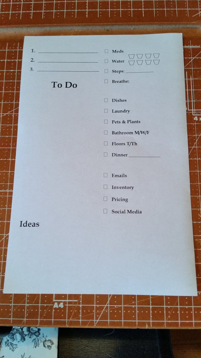 LittleOwlretail's tweet photo. My first attempt at a customized personal #A5 #DO1P for my #Filofax #planner! Only took 20 minutes #plannercommunity https://t.co/TOBvbV8I8p