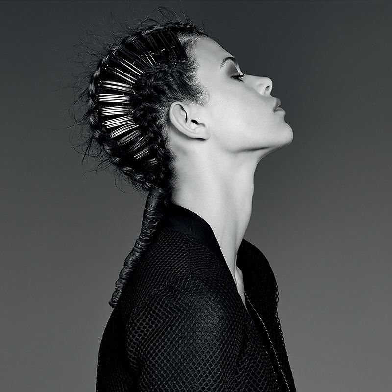 SebastianPro's tweet photo. The Stripped look, #ECLECTIC AW16.
Styled with: #ShaperZeroGravity #CraftClay and metalli… https://t.co/gz70WXCPlG https://t.co/1rgO8oF3DI