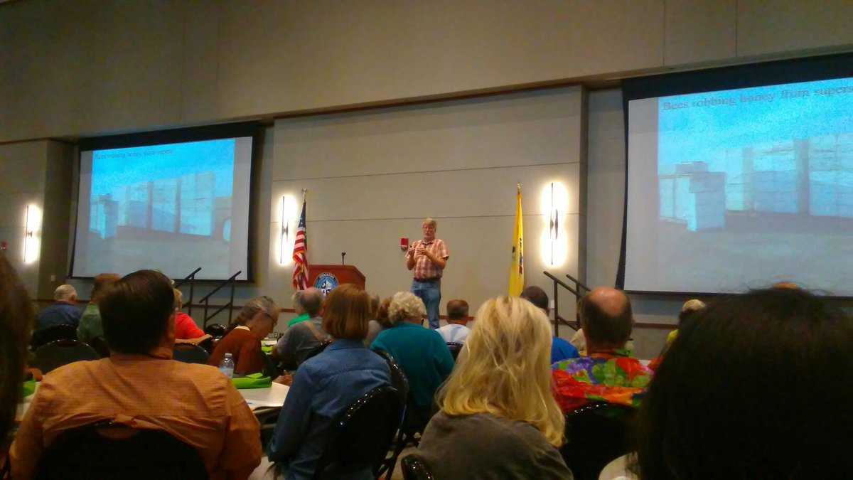PhiladelphiaBee's tweet photo. EAS Conference: Opening with Dr. Pettis. He is leaving USDA to work at a University likely in Switzerland. https://t.co/T6Zxpk6ra6