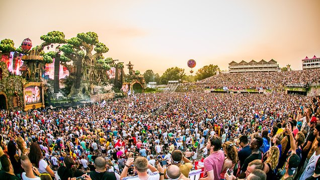 joaogarces10's tweet photo. Tomorrowland 😍😍 https://t.co/o2pqdrixud