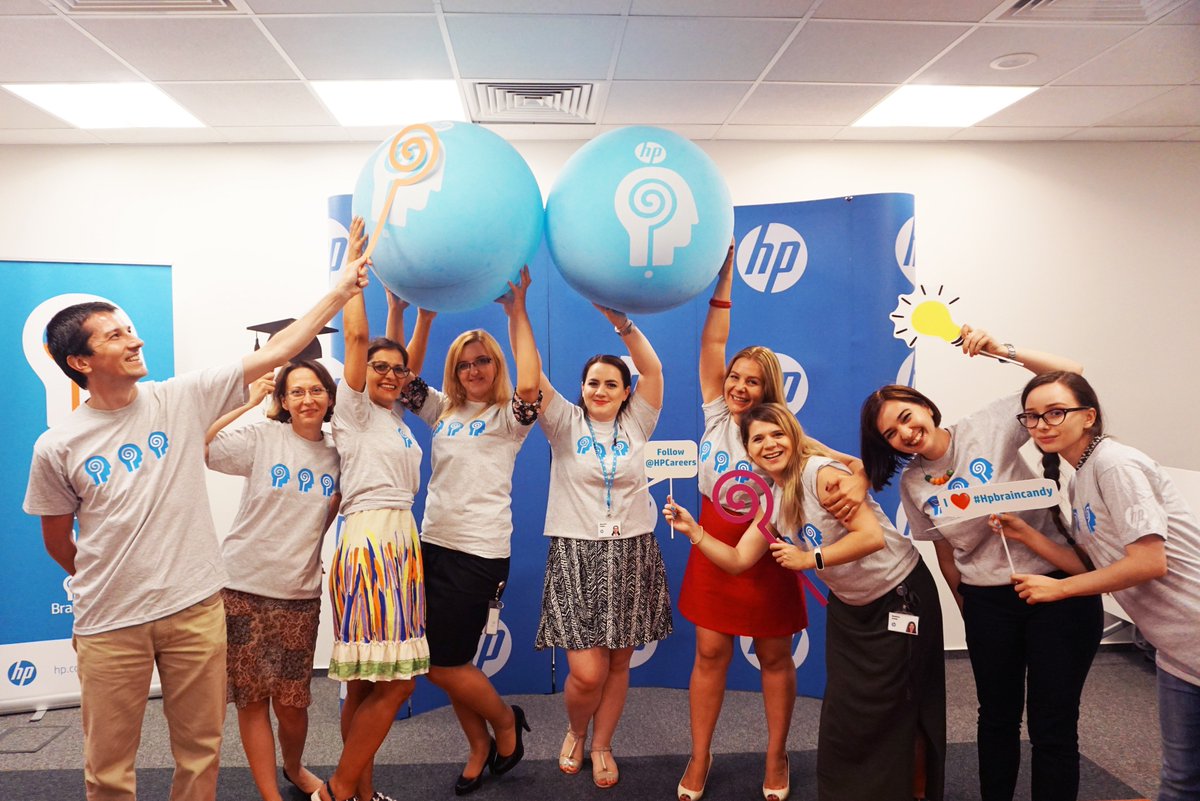 madalinaantohe's tweet photo. #HPbraincandy craze in #Bucharest. Learning just got sweeter! 🍭 cc @centre212000 https://t.co/S0DpVq9143