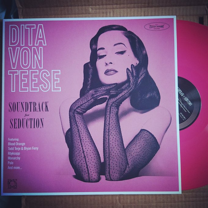 #soundtrackforseduction on gorgeous #pink #vinyl. I can't wait to get this baby on the #gramophone! 🎶💋<a href="/tag/soundtrackforseduction"class="tags">#soundtrackforseduction</a><a href="/tag/pink"class="tags">#pink</a><a href="/tag/vinyl"class="tags">#vinyl</a><a href="/tag/gramophone"class="tags"><span>#gramophone</span></a>