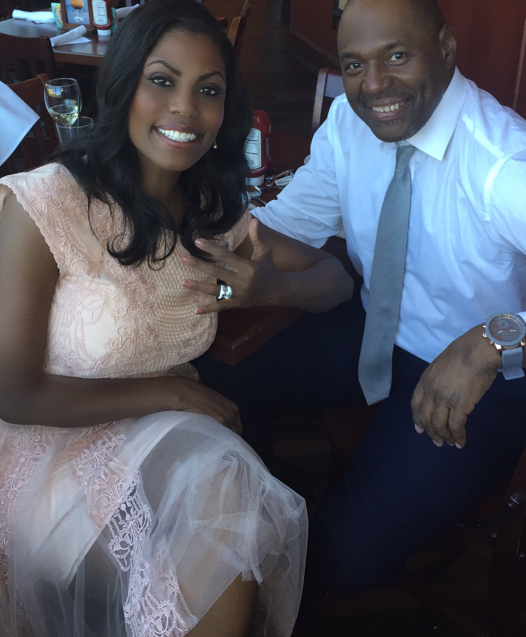 Omarosa OMAROSA X