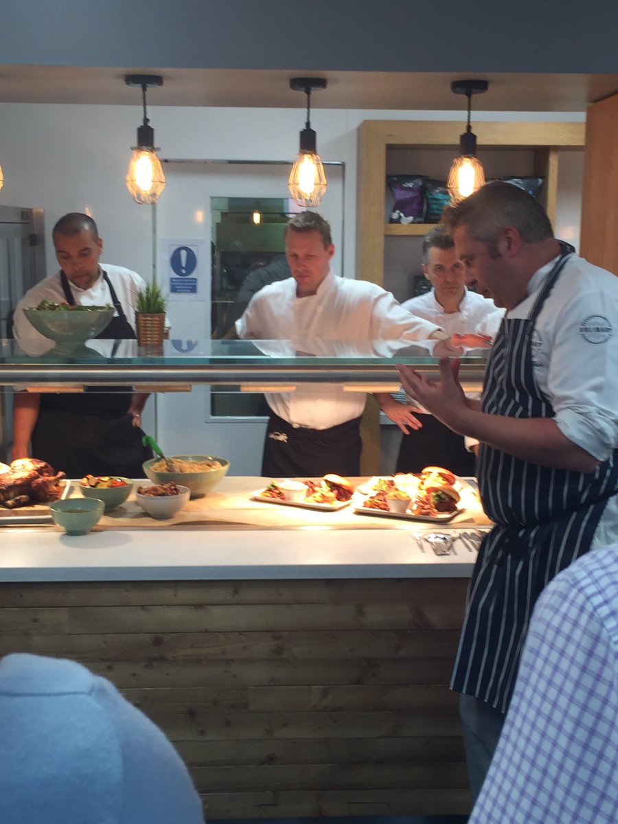 cruickshanks_t's tweet image. #clientinteraction #newconcepts #winterwarmers @coulson_pamela @victoriabugg1