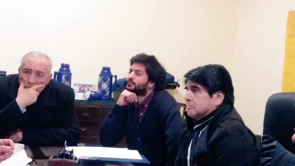 USextaSur's tweet photo. Nos reunimos con Alejandro Fernández, ex jefe gabinete de Ministerio de Educación https://t.co/DonnlDawEf #USextaSur https://t.co/JLo60rMjQX