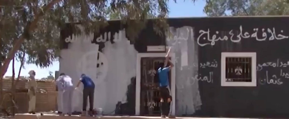alwasatengnews's tweet photo. The town of Harawah launches campaign to paint over #ISIS signs after its liberation. #Libya
https://t.co/gKBjn11IsG https://t.co/L16oL8LQWr
