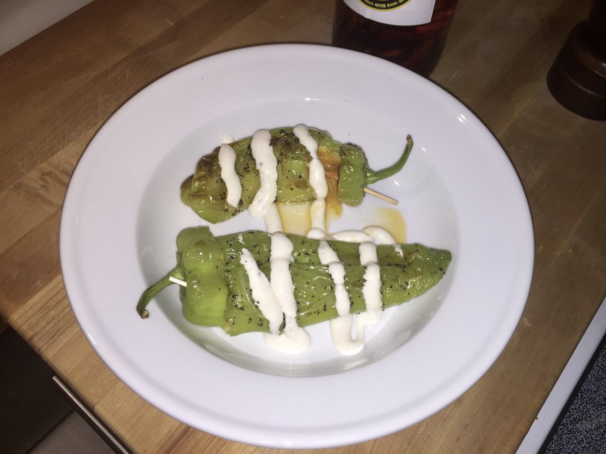 mensnighttocook's tweet photo. Stuffed #Peppers @HVRanch #Thursday @WeGotFC @RecipesDelicous #junarios
#mensnighttocook #ChefsTable #kitchen https://t.co/sHcO2HSmUq