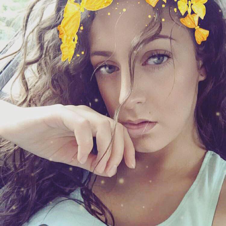 bessmakesmusic's tweet image. Wanna rock your gypsy soul 🌻