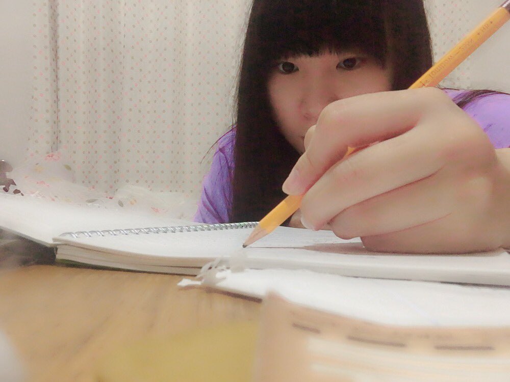 ymkhalu2's tweet photo. で���ない、、どうしよう、、ねむ、、あ、思いついた

の図 https://t.co/morTpSoKyN