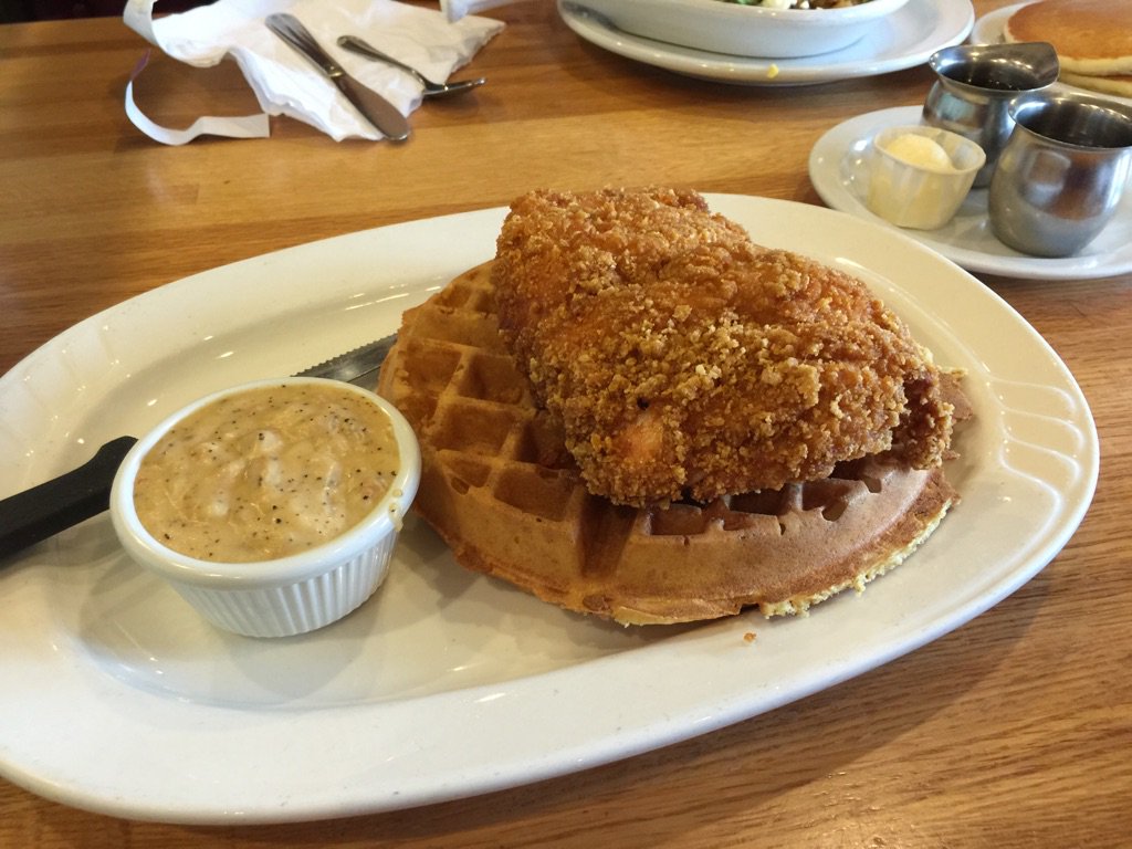 Mightytauren's tweet photo. Chicken and waffles! #madrooster https://t.co/gt9KgKhVXH
