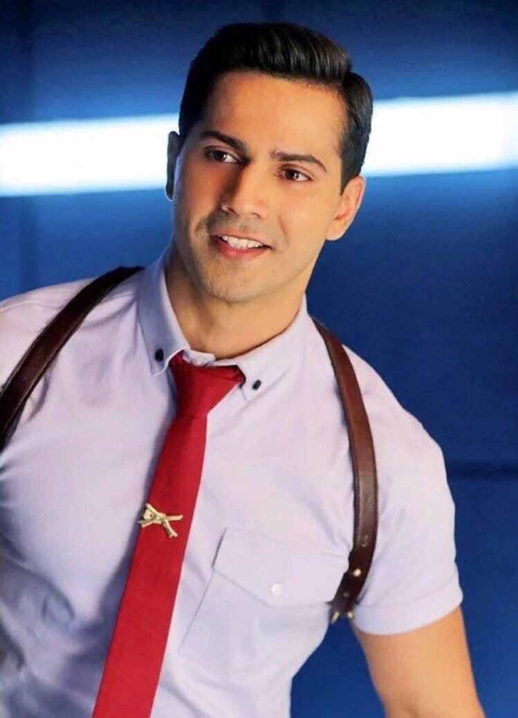 tasoni227's tweet photo. JUNAID!!!!!! ππβ€οΈβ€οΈ #DishoomInTheatresTomorrow #Dishoom #DishoomTomorrow https://t.co/aplANAVRme