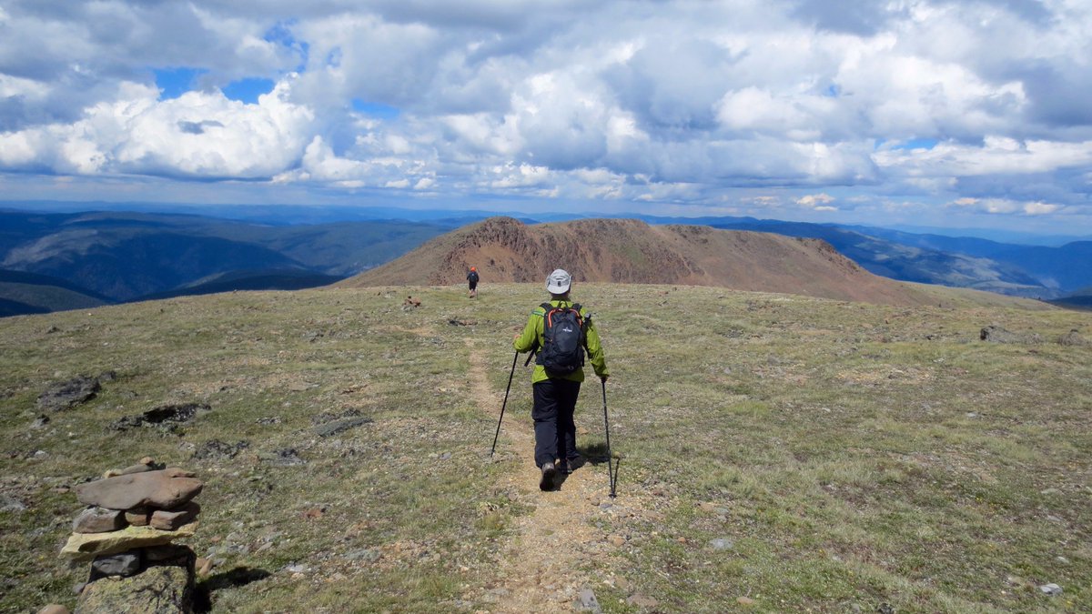 Hiker_Steve's tweet image. Top of the world! @CathedralLakes Putting good use to my @TETONsports Rock 1800 &amp;amp; @Rockys2v Windshirt &amp;amp; Trek Pants