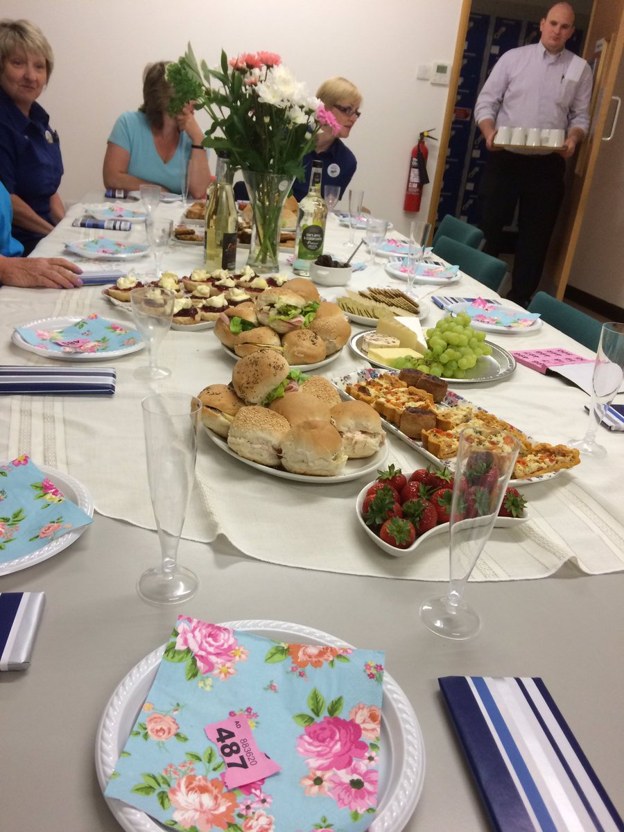 Great attending the Tea Party today for Wow comment &amp; Value award colleagues <a href="/Tesco3384/">Tesco Shaftesbury</a> <a href="/laura_clothes/">Laura Clothier</a> <a href="/1senseless/">Shin</a>