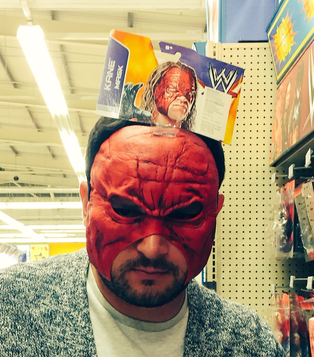 FalzonHero's tweet photo. Bumped into @KaneWWE earlier in @ToysRUs https://t.co/84Rq0nuhnO