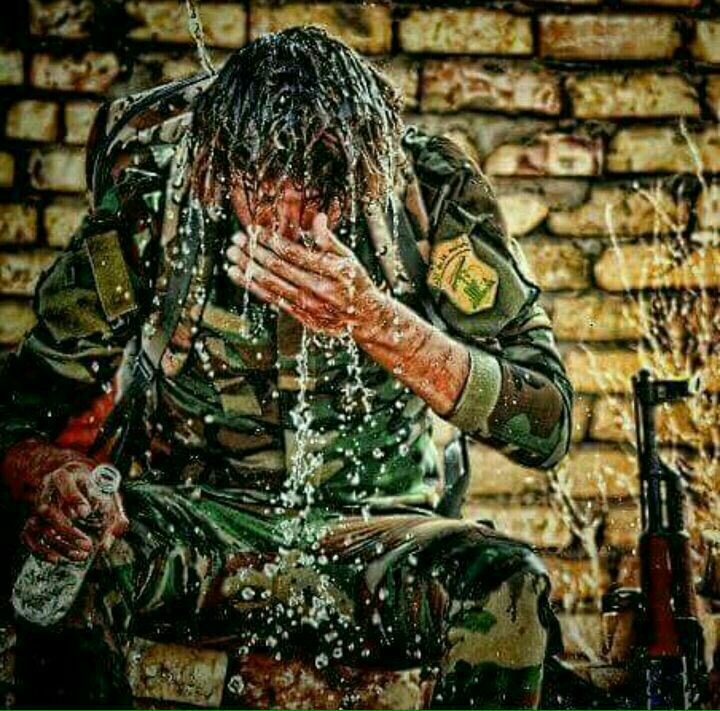 wqriopk's tweet photo. #جهاز_الحشد_الشعبي_رسميا

يا شهيد انت قد دست القيود
 ومع #المهـــدي أخلصت العهود ️
أنت فينا نور #اللــه.. يا شهيد https://t.co/L2q9Vo0r5S