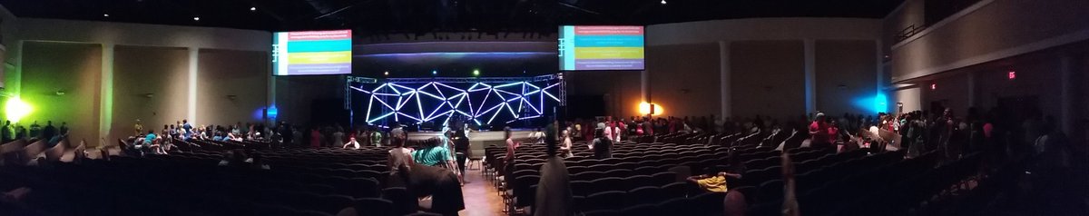 AXISdurham's tweet photo. Students committing to God their Mission, future Mate, Money and making Him Master of their lives. #ntscampthreads https://t.co/kwR3QrxIou