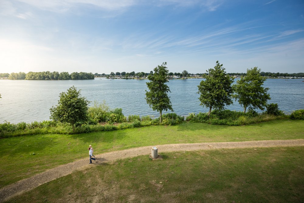Struinen door de Moringerwaard is nog leuker met een gids! Bij <a href="/MoekeMooren/">Moeke Mooren</a>
helpen ze graag bit.ly/2ak37wR