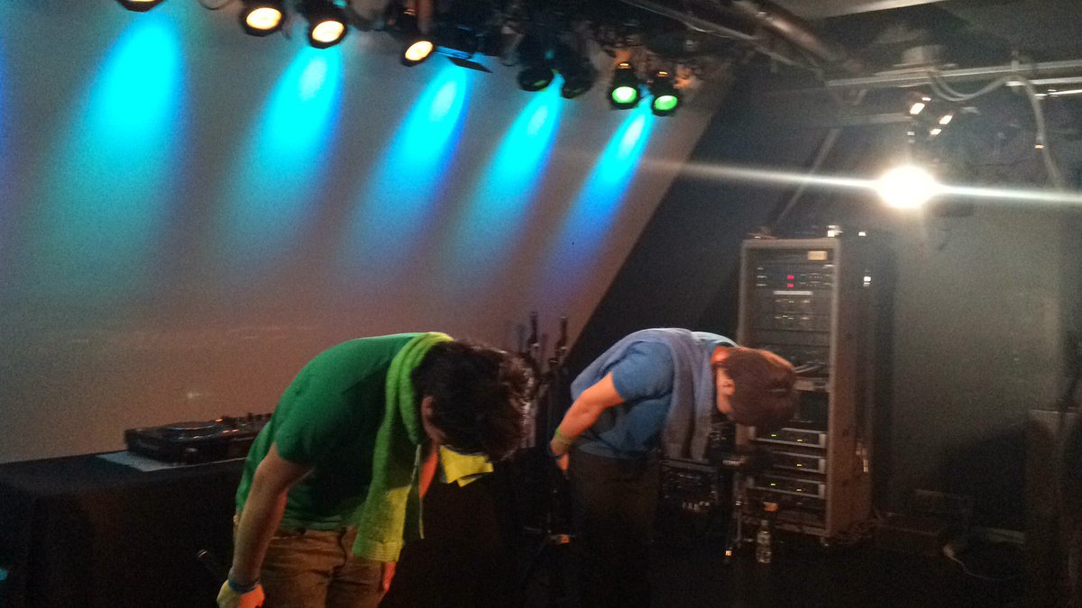 Be_lief_mg's tweet photo. LIVEお疲れ様でした!!
本日はすりぽるさんcolorでの
LIVEでした～😎!!
3poLstar☆☆☆さん
本当におめでとう
ございました😂❗️ https://t.co/Zi0kT9jxYz
