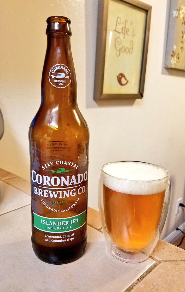 3ricdudley's tweet photo. @CoronadoBrewing #islanderipa hints of tropical fruit. tasty refreshing ipa I enjoyed it thoroughly w/ a cheeseburge https://t.co/gFNDIqhbjj