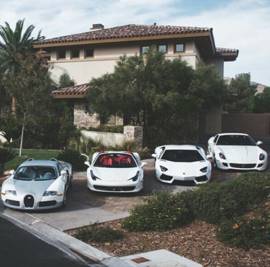 Alejandro_BRZ's tweet image. 🏠🏡🙊