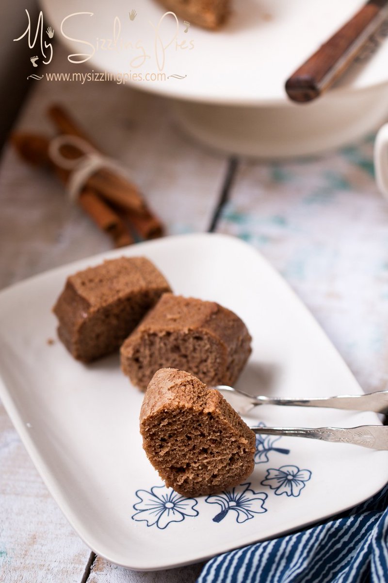 mysizzlingpies's tweet photo. #CookbookInspiration Gingered Applesauce Cinnamon Cake https://t.co/ngPEHwx6Nz @foodtalkindia @BloggersBlast https://t.co/WTbCyOKEKG