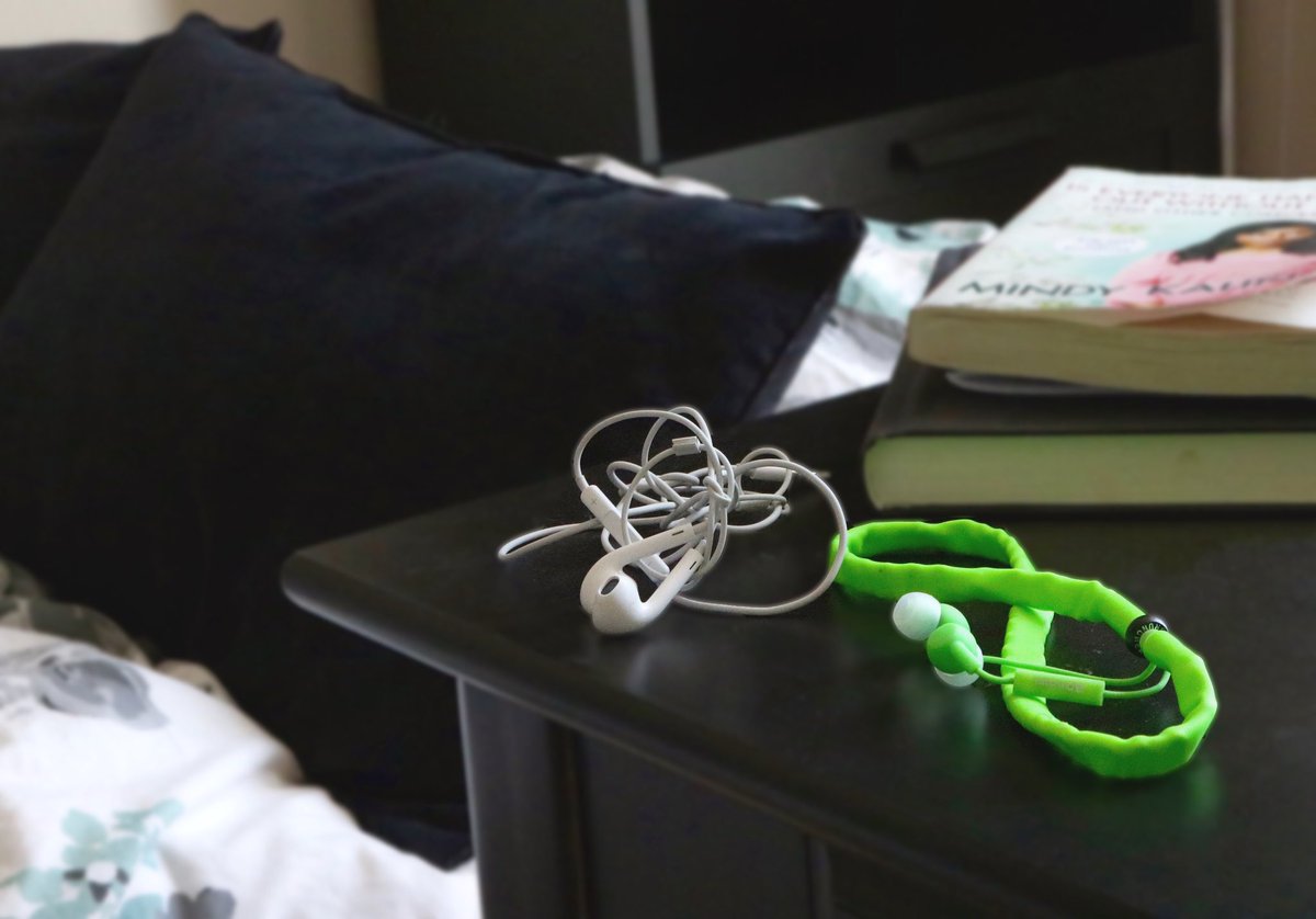 CordCruncher's tweet photo. Which pair will you grab in the morning? Ease your #busymorning and shop #CordCruncher now: https://t.co/gGb7Y5Yyww https://t.co/WtLSuJM658