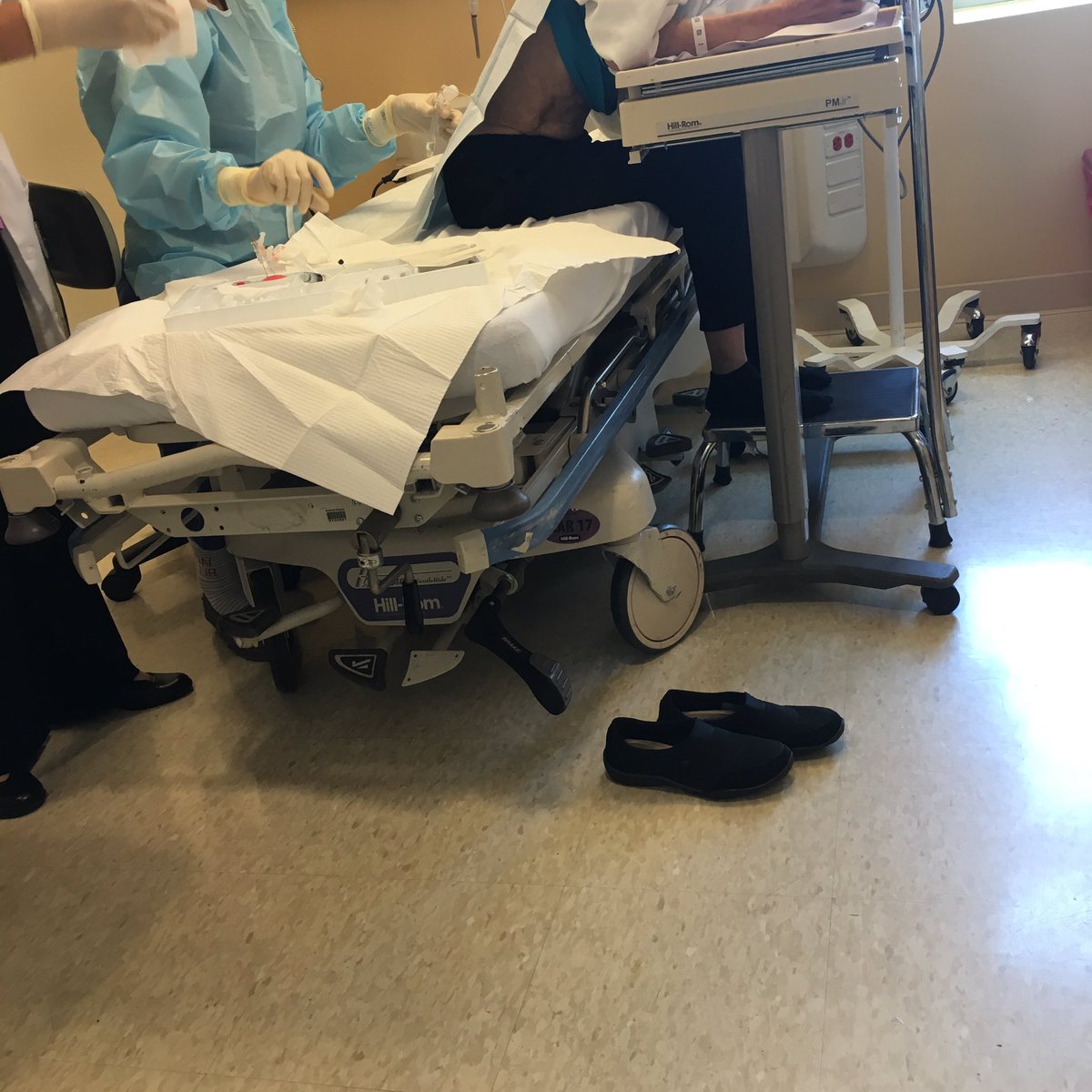 kathytpham's tweet photo. Lumbar puncture + CNS prophylaxis without leaks! Win for the day. No headache or nerve tingling. #beatingLeukemia https://t.co/ZaWnqhpZpv