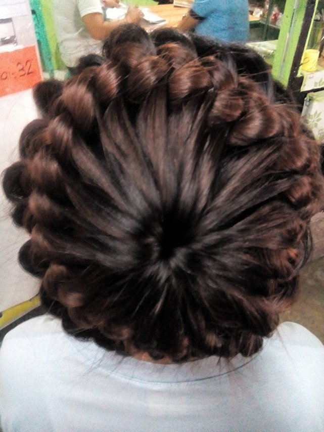 jeancakee's tweet photo. Hair Goals. thanks sa nag Pony sakin :* haha https://t.co/CTx8PZgB3U