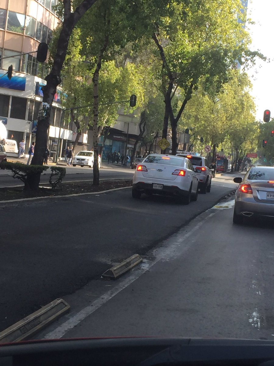 GodinezReforma tweet picture