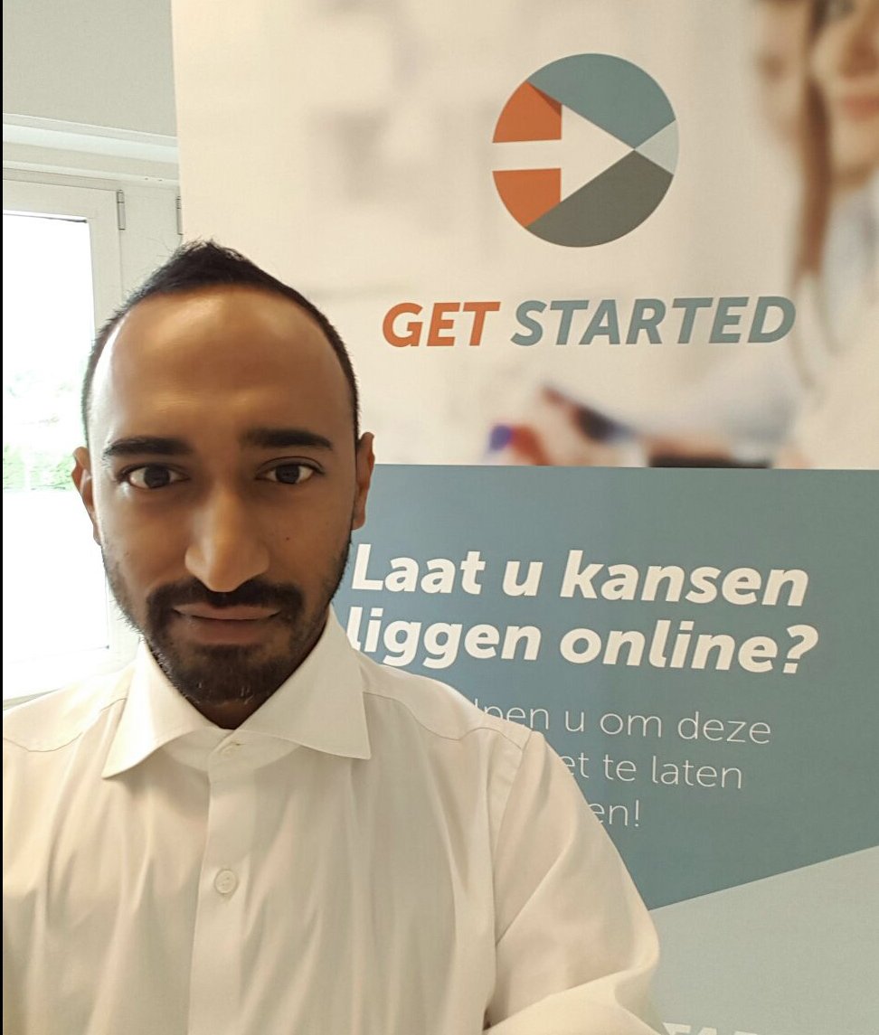 roblijkwan's tweet photo. Get Started. Our Marketing Support #getstartedonline #onlinemarketing #ondernemen #office #zzp #thefutureofmoney https://t.co/gjp3NpM3L1