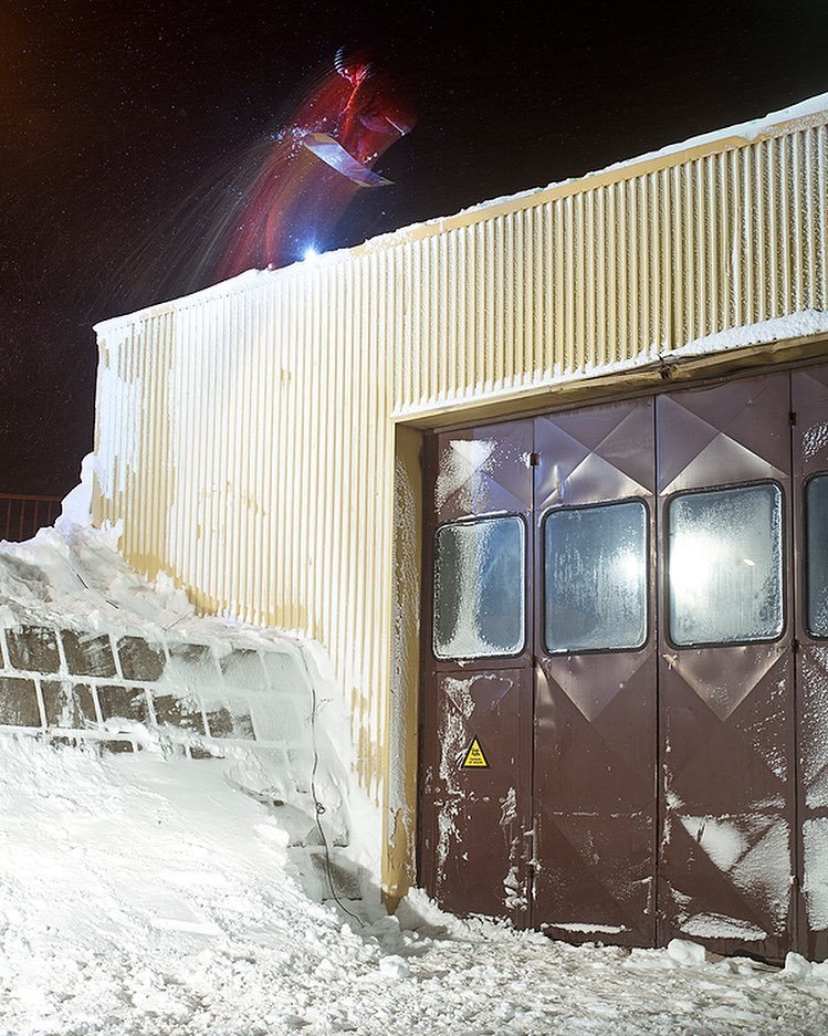 eiki_helgason's tweet photo. Ollie Into A Banked Wall From #SexualSnowboarding (Watch The Full Movie Here: … https://t.co/CRTrhwFz0X https://t.co/yADT1hbIHH
