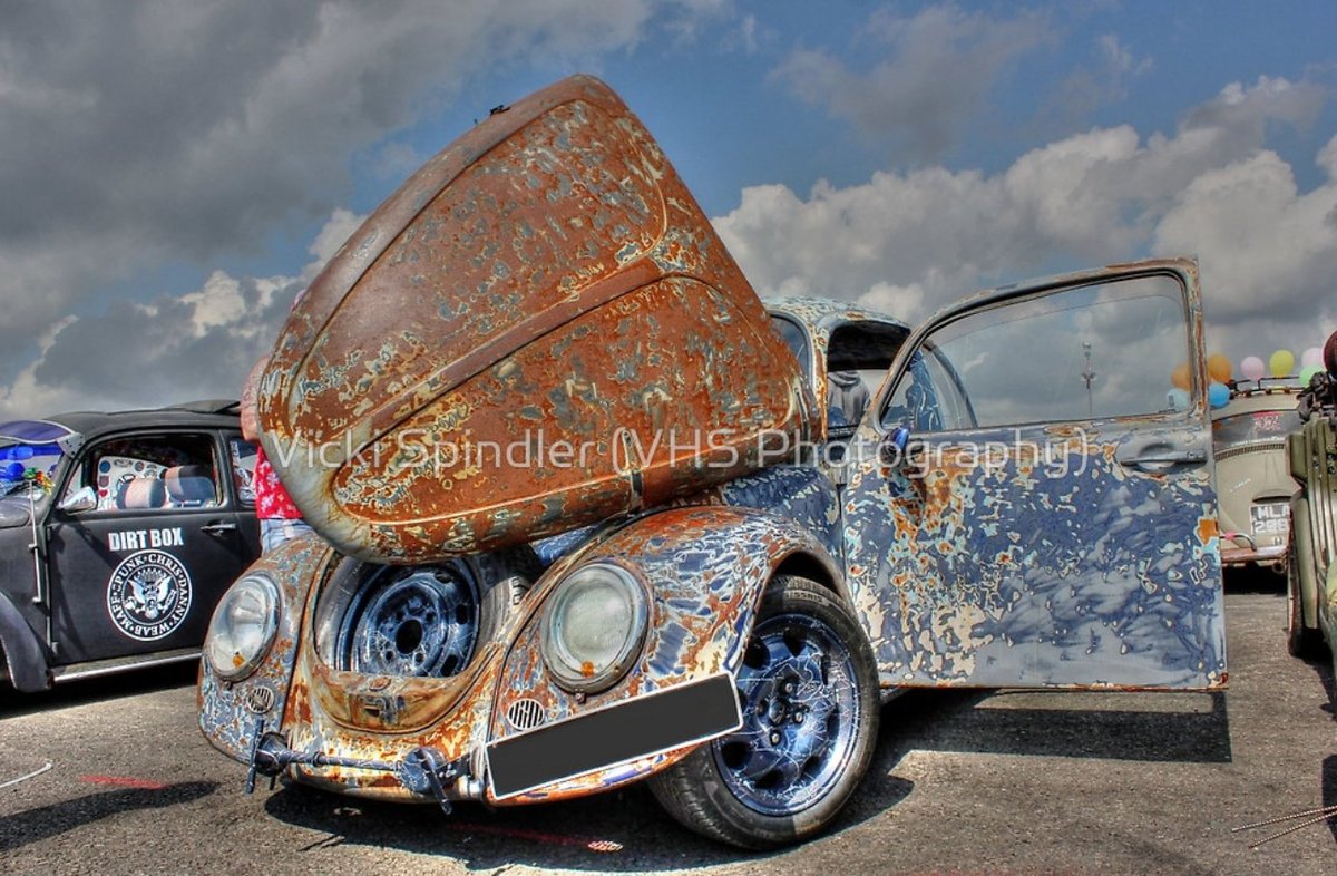 VHSPhotography's tweet photo. #redbubble #promo #hoodies #beetle #vw #vdub #bugjam30 @SantaPodRaceway #hdr #rust 
https://t.co/jEyE5tw2ZC https://t.co/Ych7DRNk0e