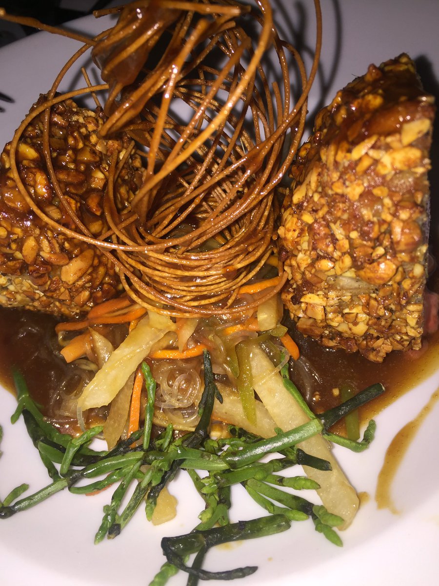Cucharamia's tweet photo. Atun sellado con costra de cacahuate #tijuana #saverios https://t.co/IDVJ9pEfnb