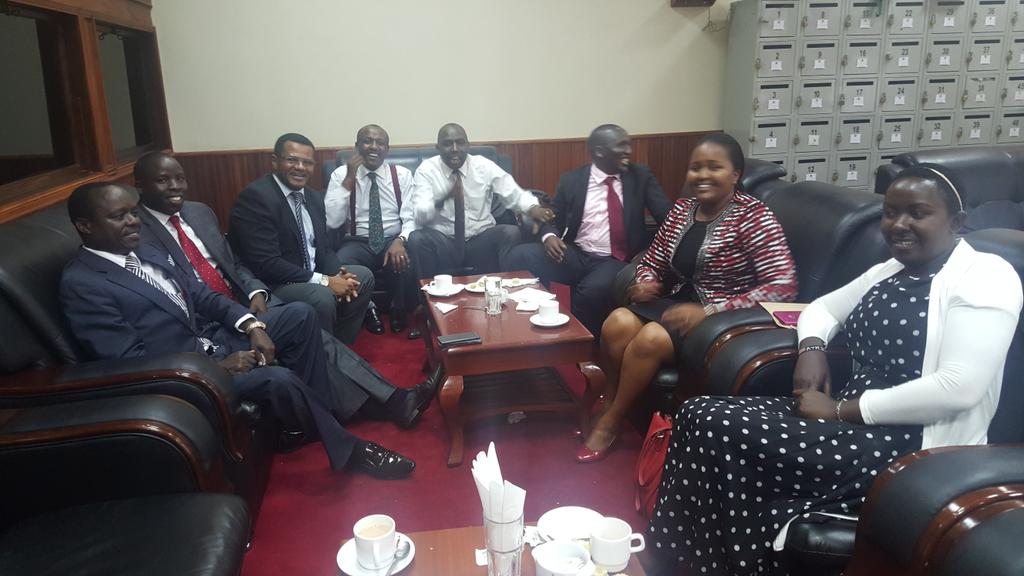 HassanOmarH's tweet photo. With Senate 'elders' #LennyKivuti @SenatorSang1 @junior_mutula @kipmurkomen @Aaroncheruiyot @Lesuuda @SenatorDaisyK https://t.co/9bow8xLJyW