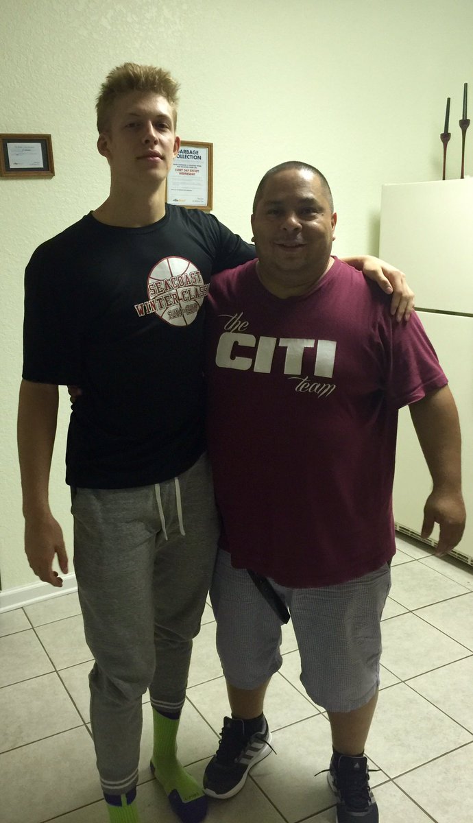 Metro_Boston's tweet photo. Truly blessed to coach @mwkirsch11 &amp; mentor him this past Spring &amp; Summer. Overcame knee injury &amp; gave it his best! https://t.co/7VUVPWyWdS