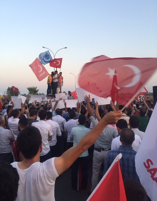 View image on Twitter