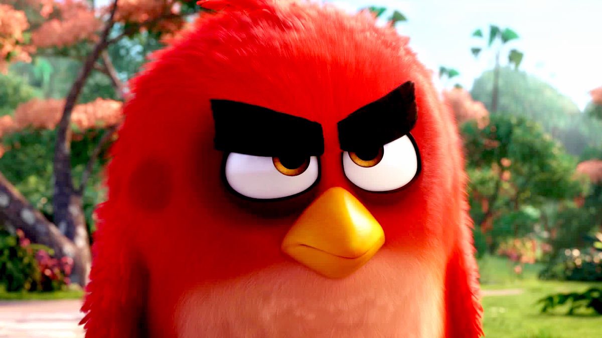 藤本洋輔 アングリーバード は主人公レッドの設定が良かった 眉毛太いことでイジメられて 捻くれモノになって 世の中のすべてに怒る赤い鳥 吹き替えの坂上忍とめちゃくちゃリンクするんだもの 例によってコイツだけが外敵に気づいちゃうんだよね