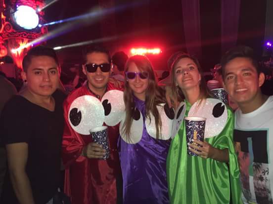 Madebep's tweet photo. #DiasDragons asi estuvo el #Unite #Tomorrowland #rave #plur #edm #raverfamily 🔥🙌🎈 @JessicaAudifred @Noizekid https://t.co/9PSQ5BNmki