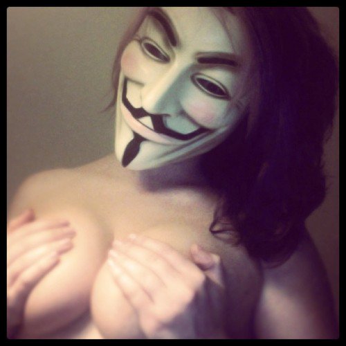 sammybeam90's tweet photo. going to bed #OpPoliceState monitor this #bitches https://t.co/wMCPfiJ3cL