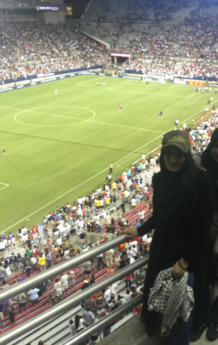Nanasaleh17's tweet photo. It was fun watching Rmd lose 😂#RMDvsPSG #Rmdsucks #fcbfan #family https://t.co/YHiEkm9sMM